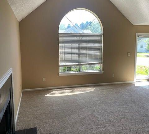 3rd image of 205 Cape Point Ln