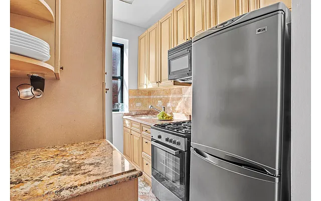 Sold by Douglas Elliman | media 4