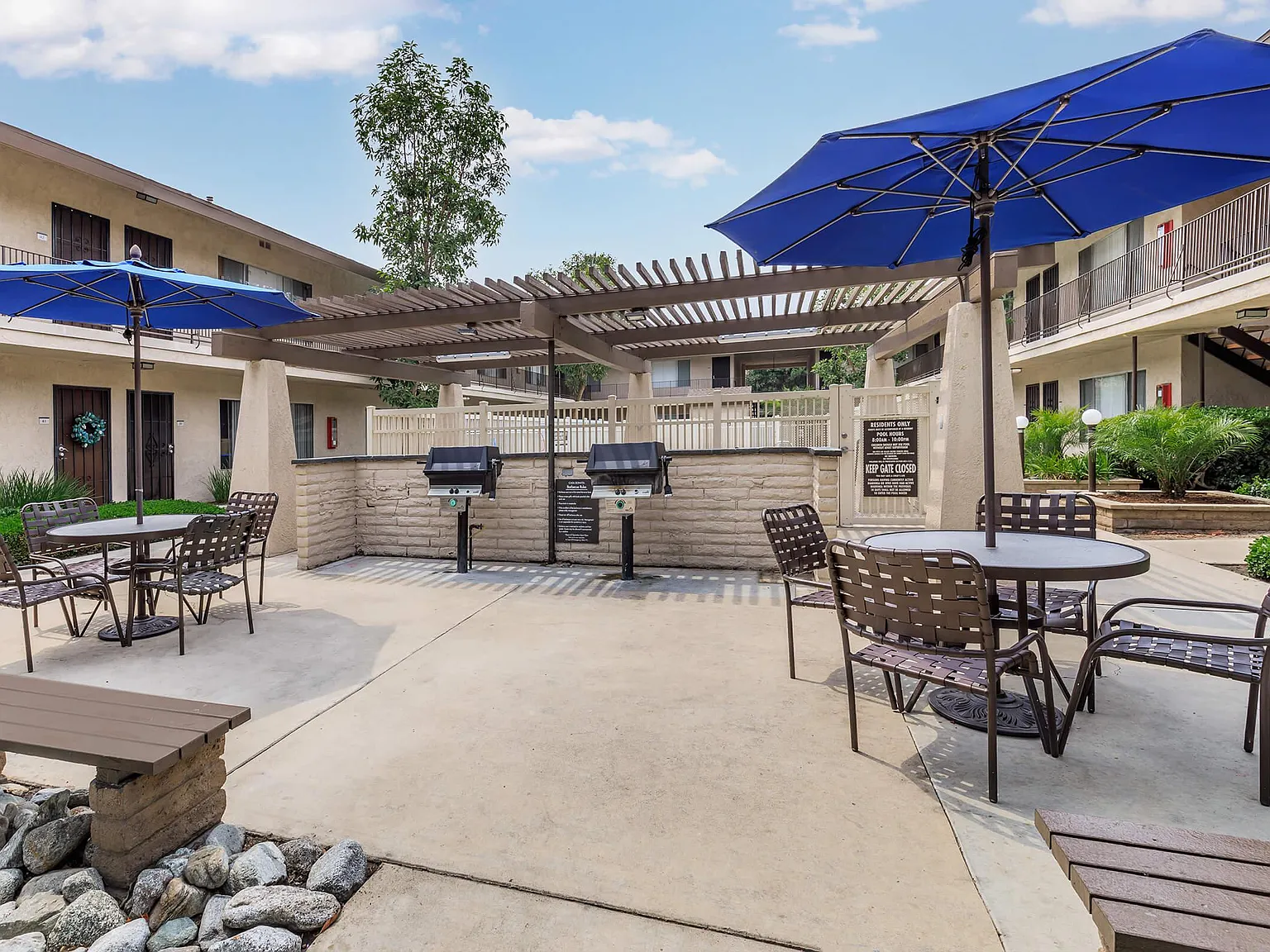 Casa Bonita Apartment Homes — Photo 3