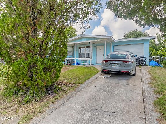 2nd image of 1134 Lewis Dr