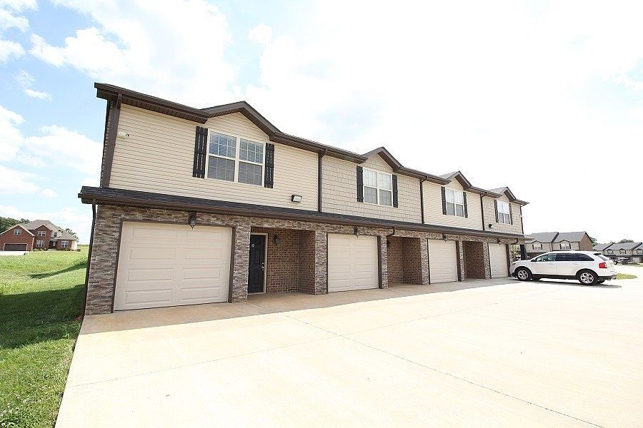 1st image of 133 Melbourne Dr Unit H