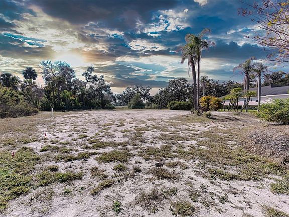 2nd image of 3001 WILDERNESS BOULEVARD E