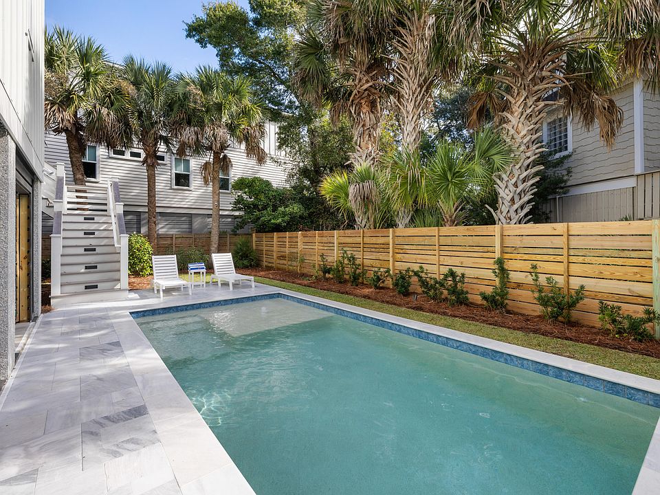 Private Pool That Can be Heated for an additional fee.