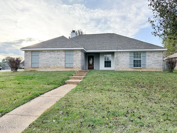 812 Pin Oak Pl, Pearl, MS 39208