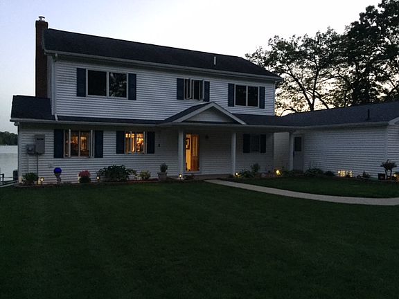 4th image of 2106 N Ogemaw Trl