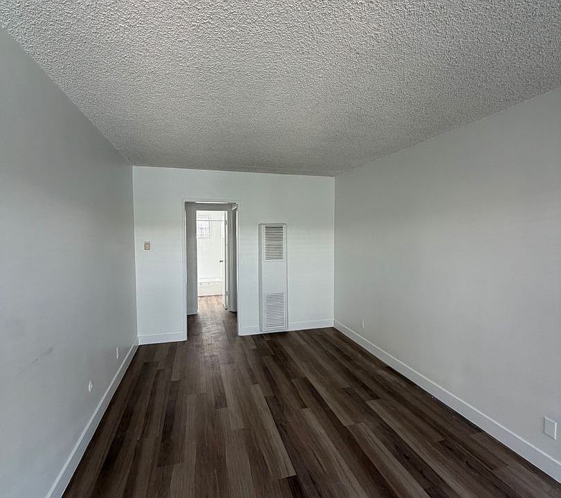 1st image of 1184 W 30th St #4B