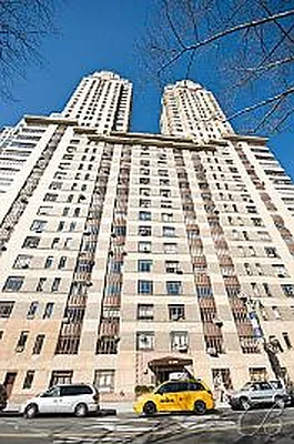 Sold by Bellmarc Realty | media 10