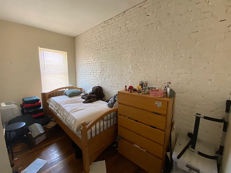 895 Huntington Ave #2 — Photo 4