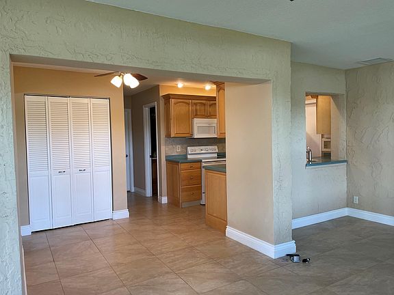 5th image of 6347 Timberlakes Way