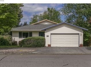 839 SW 4th St, Gresham, OR 97080