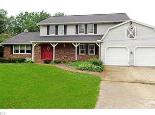 1857 Old Trail Rd NE, Bolivar, OH 44612