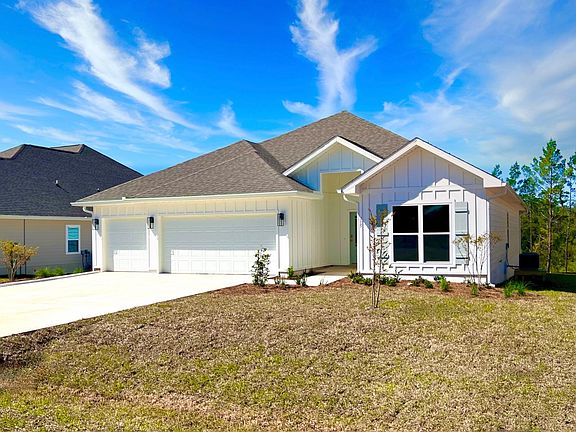 2nd image of 115 Hammock Oaks Blvd