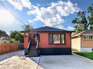 109 Sutton St, Sarnia, ON N7T 3S4