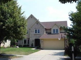 352 Ashford Dr, Westerville, OH 43082