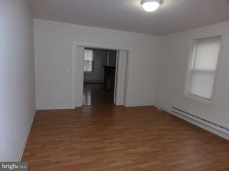 276 E Main St #1 — Photo 5