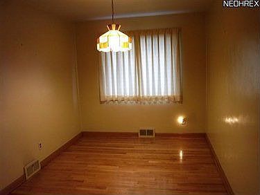 4th image of 580 Cambridge Ave