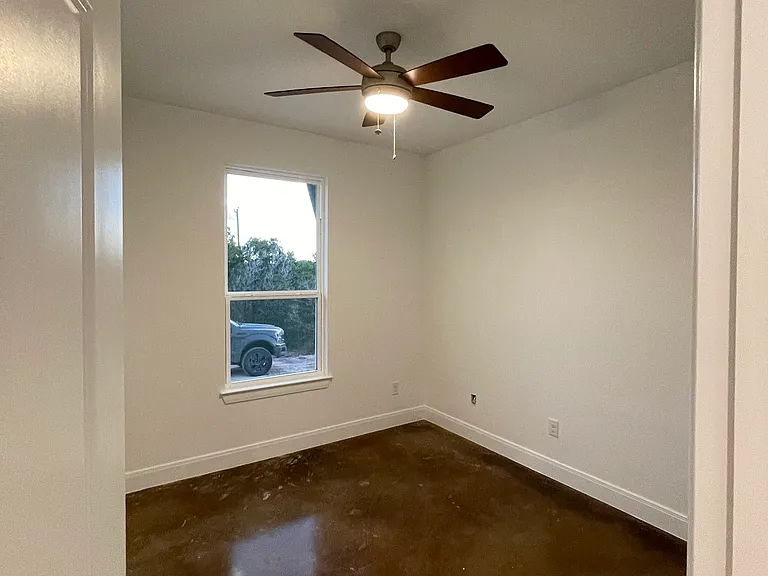 11430 FM 32 — Photo 17