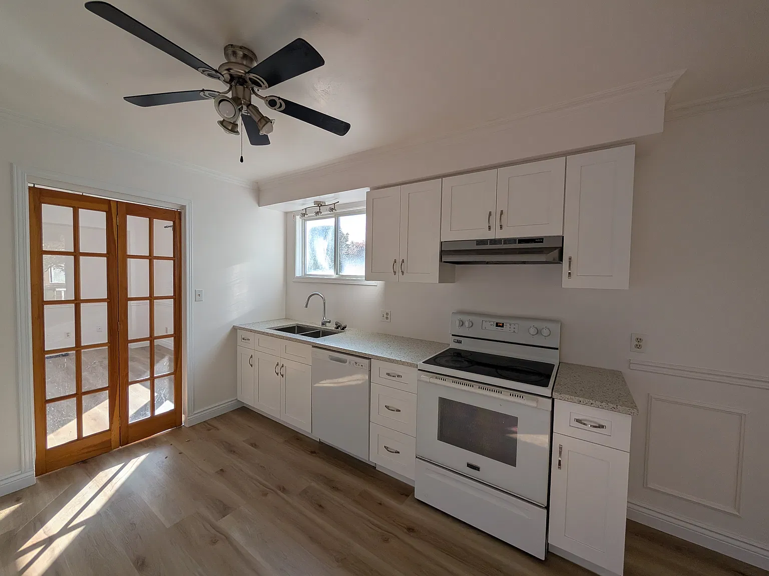 487 Grandtrunk Avenue — Photo 3