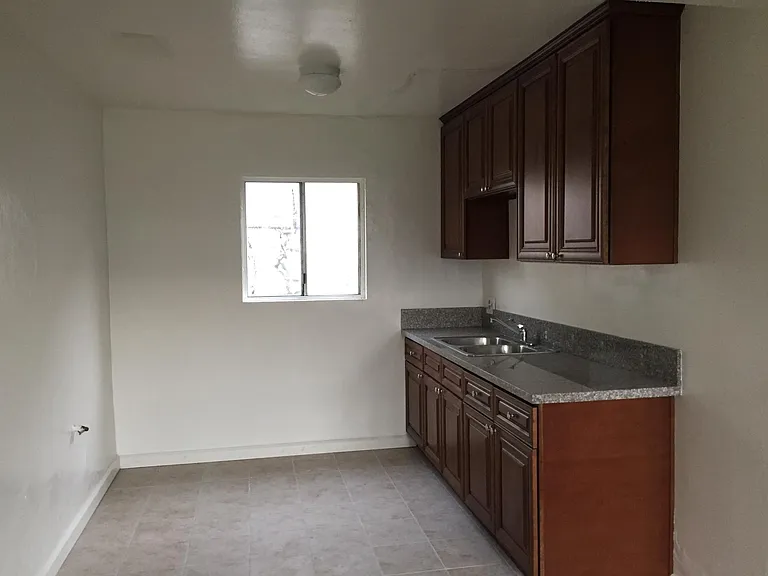 5814 Quinn St #4 — Photo 8