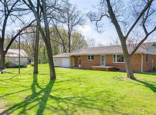 10252 Niemanville Trl, Litchfield, IL 62056