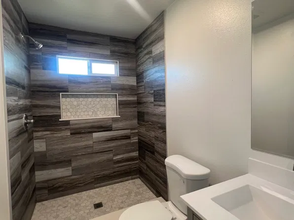 8863 Main St, Riverside, CA 92509