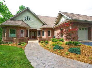 1080 Treetop Ridge Rd, Blacksburg, VA 24060