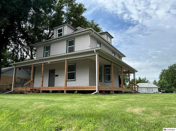 2604 Fort St, Omaha, NE 68111