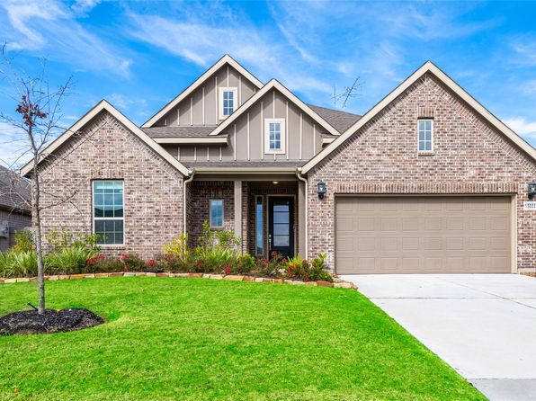 15023 Mulberry Hallow St