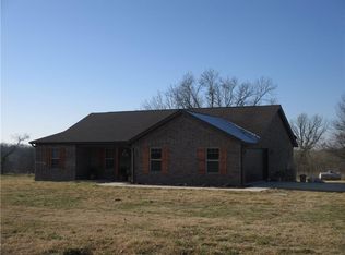 12359 S Edmondson Rd, Gentry, AR 72734
