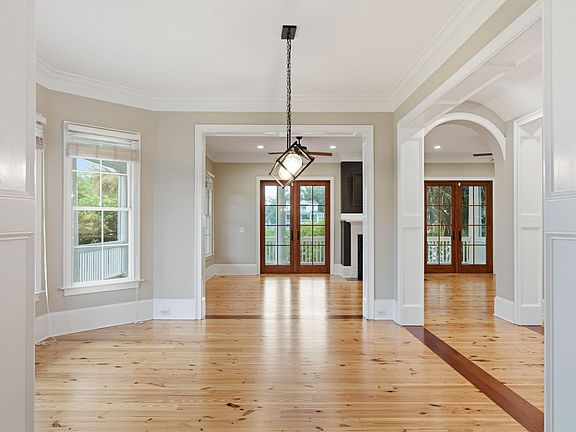 5th image of 1344 Penshell Pl