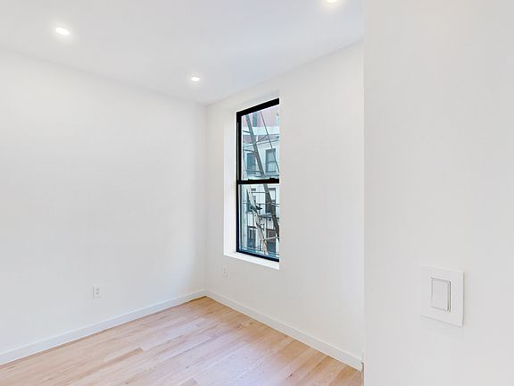 4th image of 109 Eldridge St APT 16