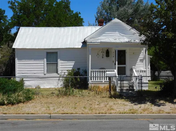 514 E Proctor St, Carson City, NV 89701