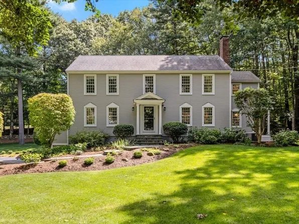 198 Pine St, Norwell, MA 02061