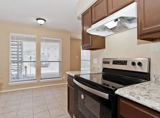 8117 Foxfire Ln APT A, White Settlement, TX 76108