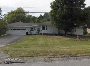 121 College St #WS, Oriskany Falls, NY 13425