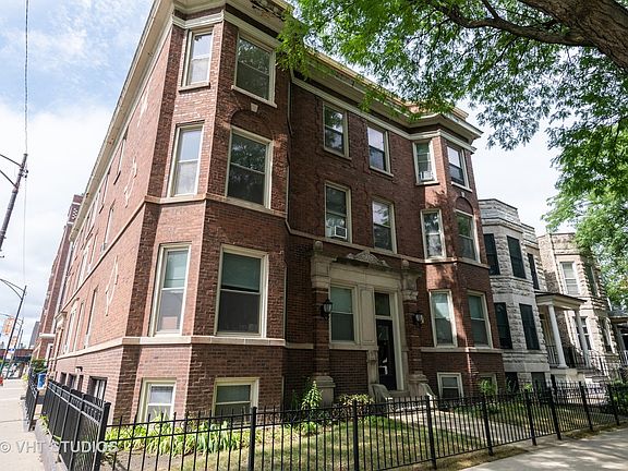2nd image of 4000 N Hermitage Ave #3