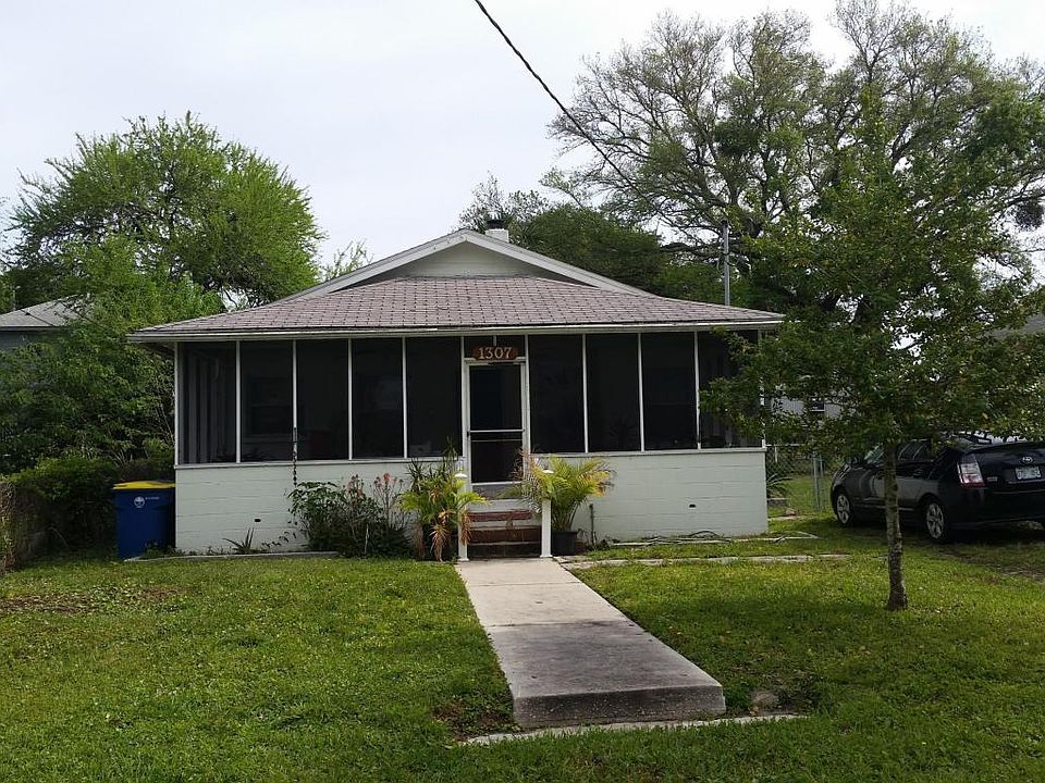 1st image of 1307 Palmer St
