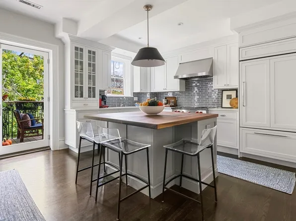 43 Upton St APT 4, Boston, MA 02118