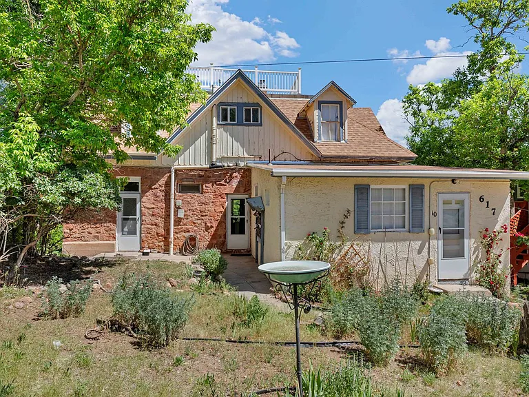 617 Manitou Ave — Photo 11
