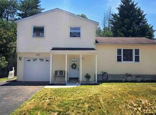 8 Merchant Rd, Gansevoort, NY 12831