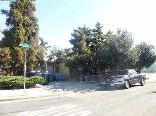 12900 Aurora Dr, San Leandro, CA 94577