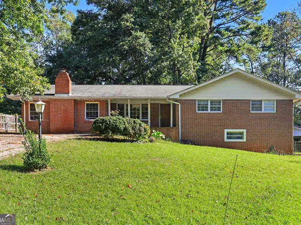 6663 Peacock Blvd, Morrow, GA 30260