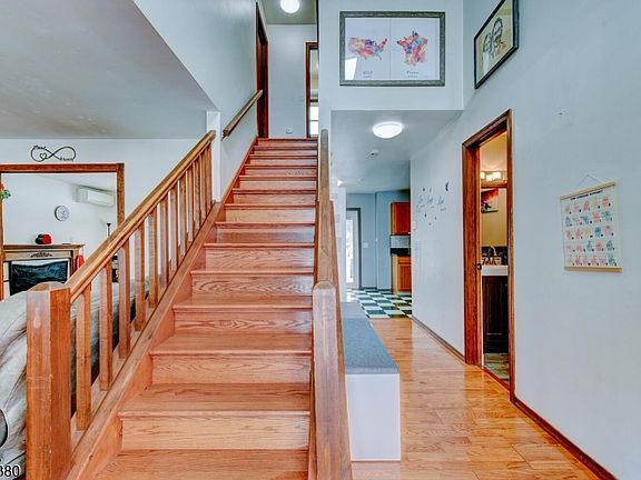 4th image of 101 Race Track Ci