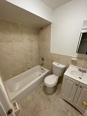 Rented by Compass | media 10