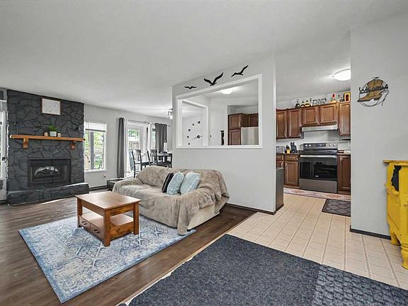 2nd image of 5405 W 46th St