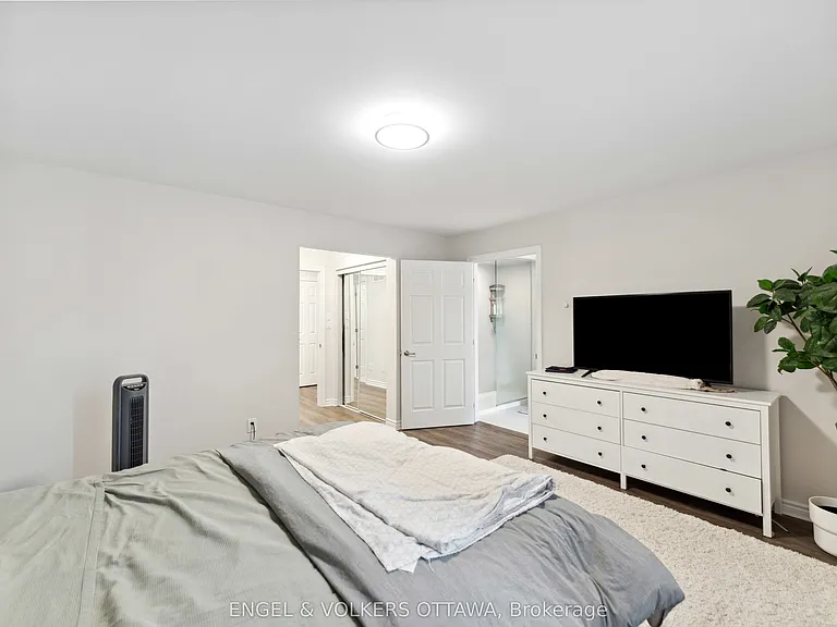 2283 Watercolours Way — Photo 30