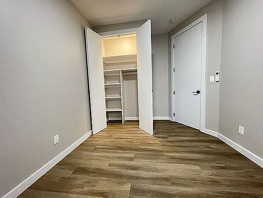 4th image of 30 Lefferts Ave #1