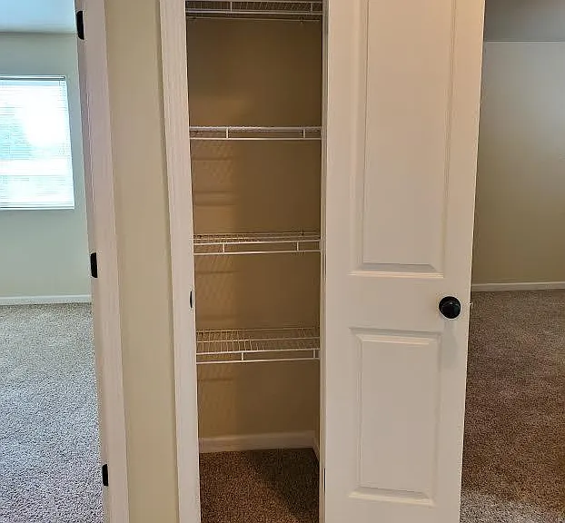 2310 N Ridgeview Ln — Photo 8