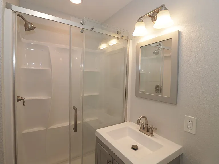 4239 Swift Ave — Photo 20