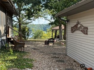2880 Twin Rivers Pt, Camdenton, MO 65020